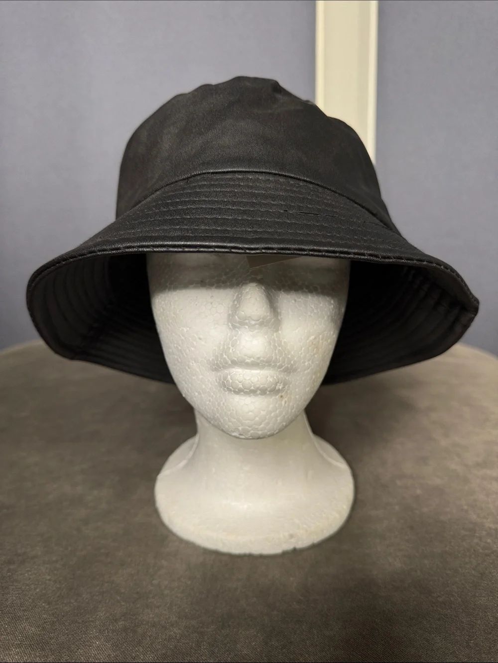 Classic Black Faux Leather Bucket Hat Unisex NWT